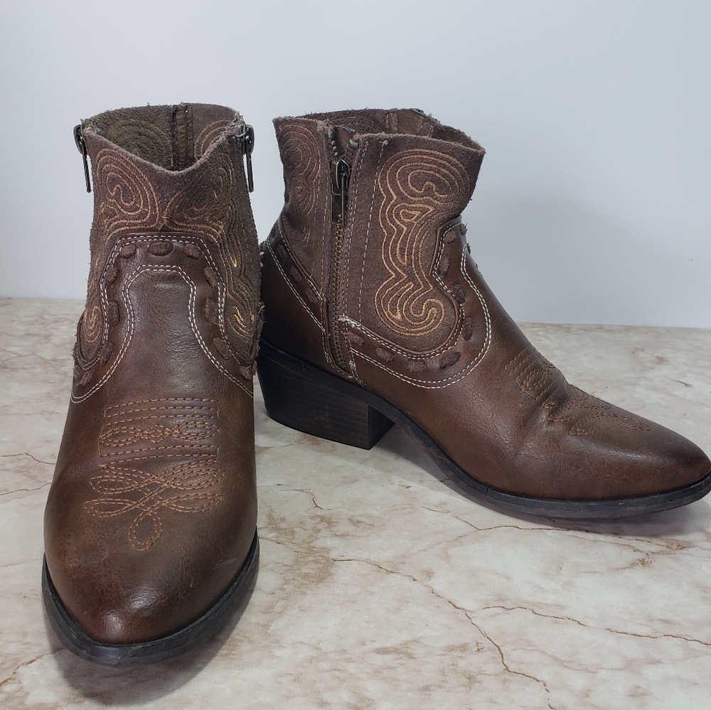 Brown Western Ankle Boots Coolway - Picture 1 of 9